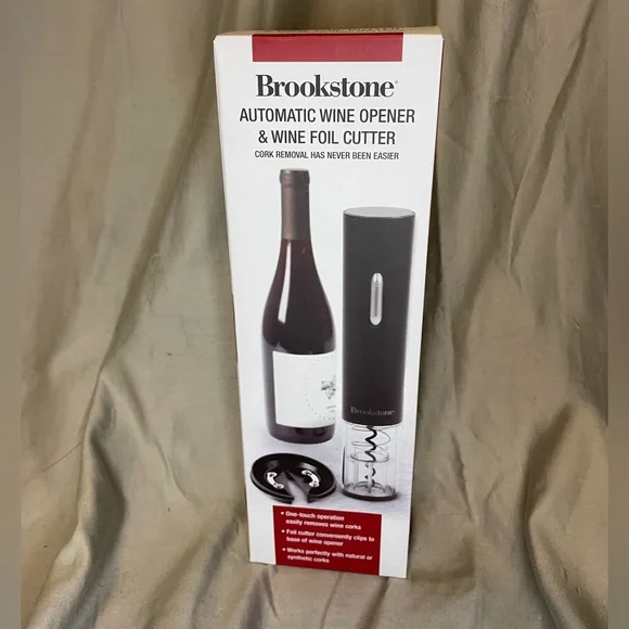 NWT Brookstone Black Automatic Wine Opener with Foil Cutter - Picture 1 of 9
